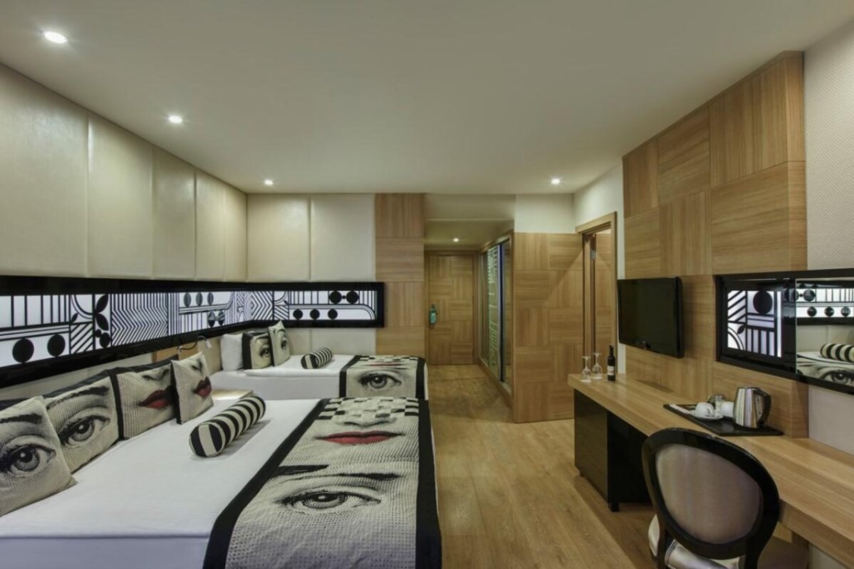 Turčija - Antalya z okolico - Antalya (Lara)