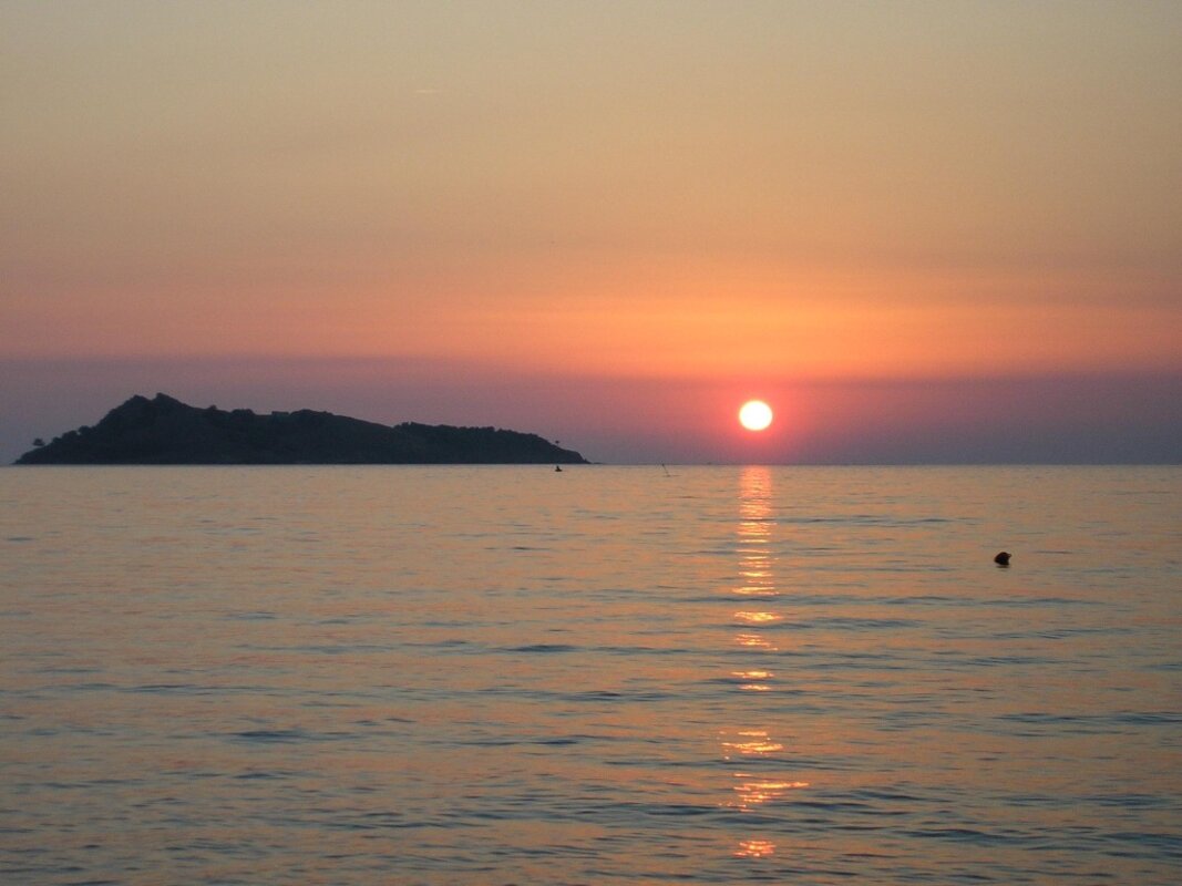 Grčija - lezbos - petra 