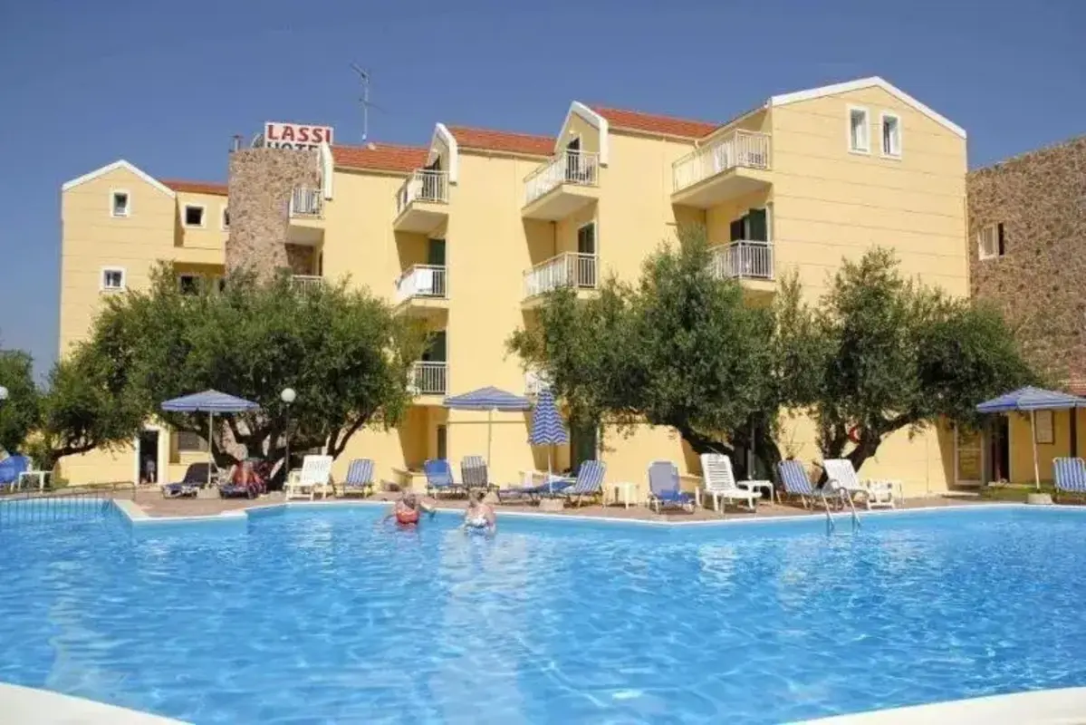 Grčija - otok kefalonija - lassi