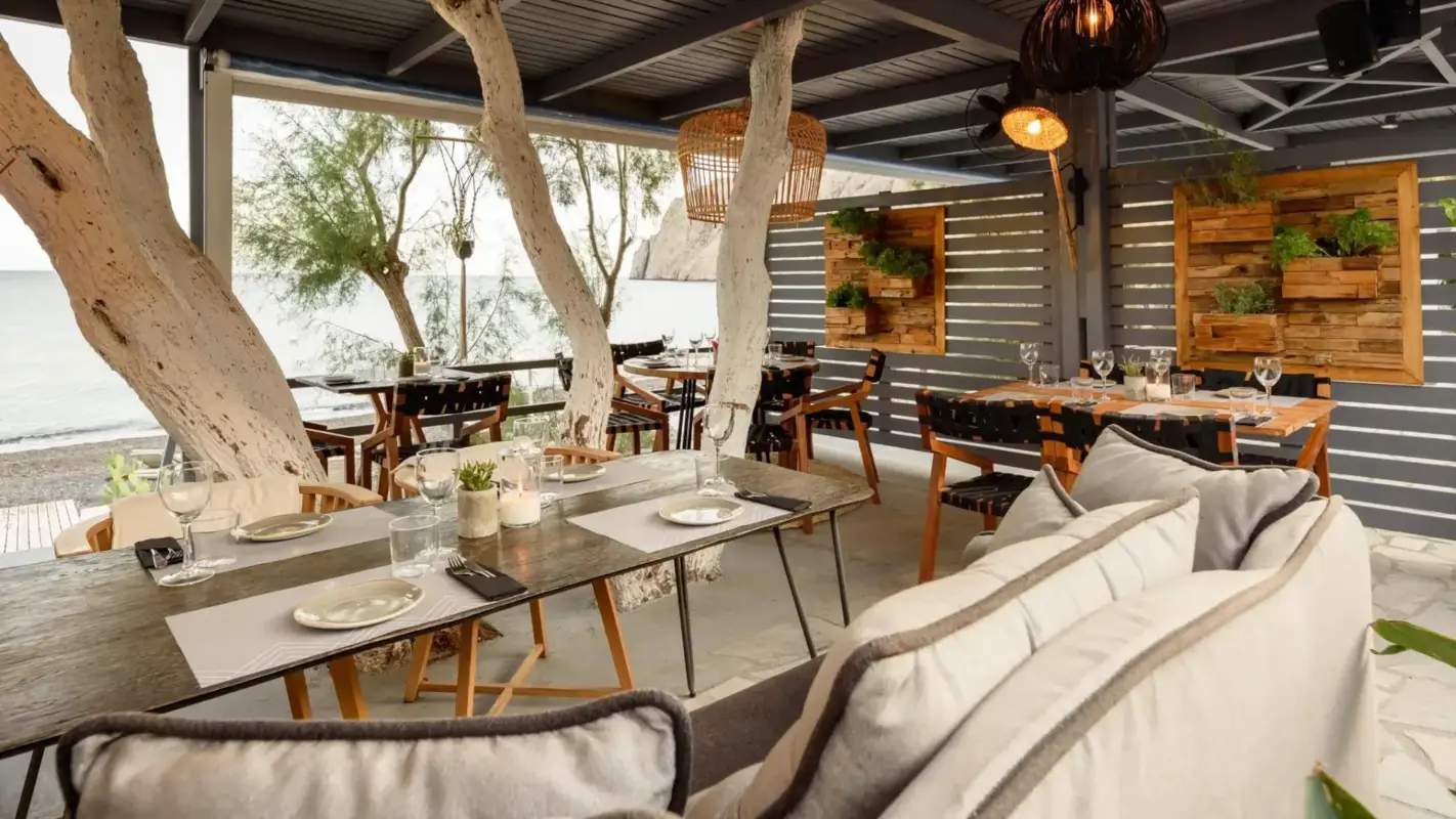 Grčija - Santorini & Kikladi - Kamari