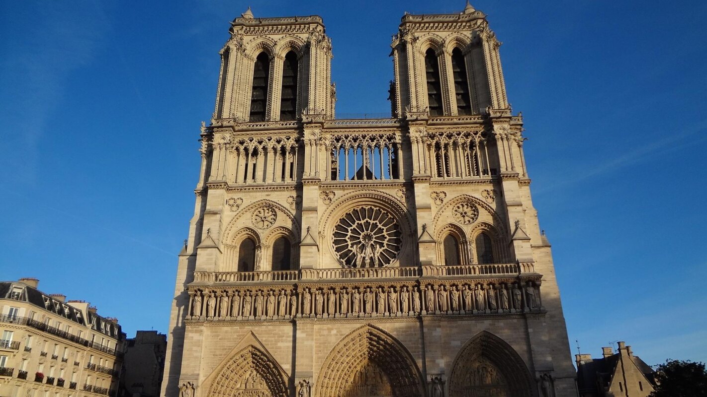 Pariz (z letalom)