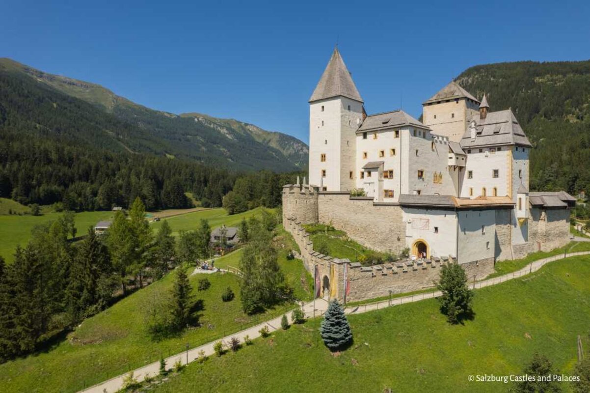 Grad Mauterndorf in soteska Liechtenstein