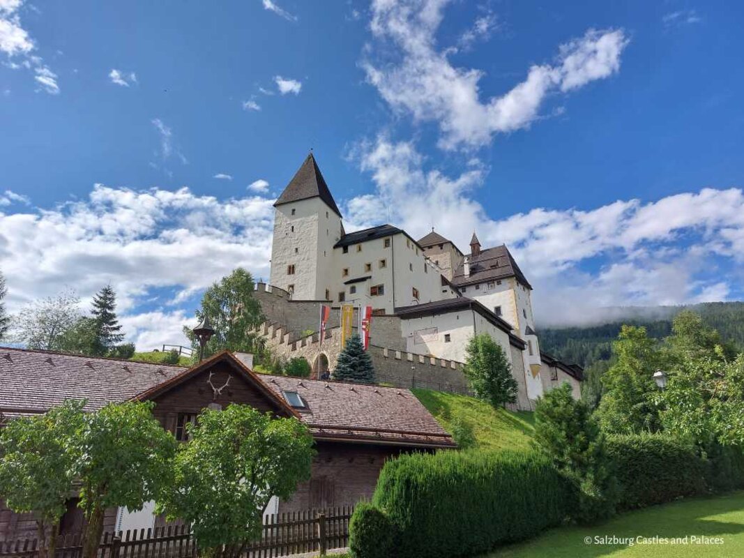 Grad Mauterndorf in soteska Liechtenstein