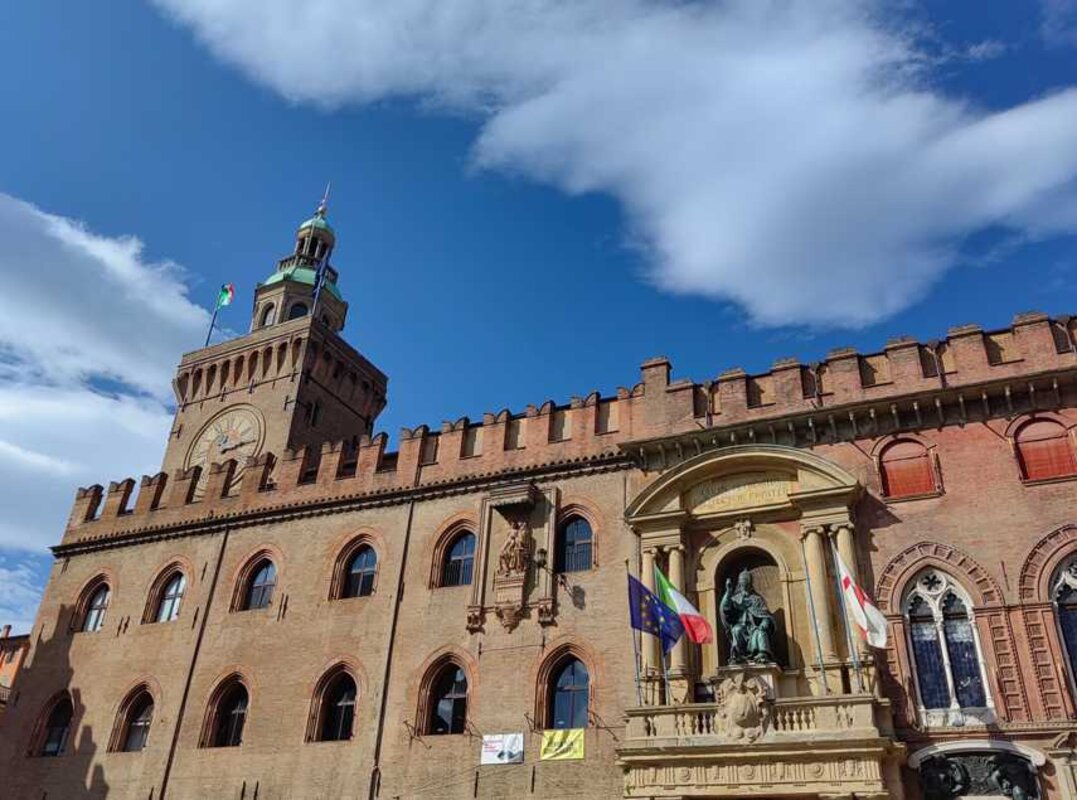 Najdaljša noč v Bologni