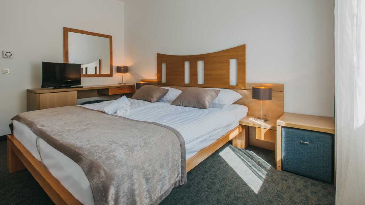 Otok Krk: Njivice - Kvarner