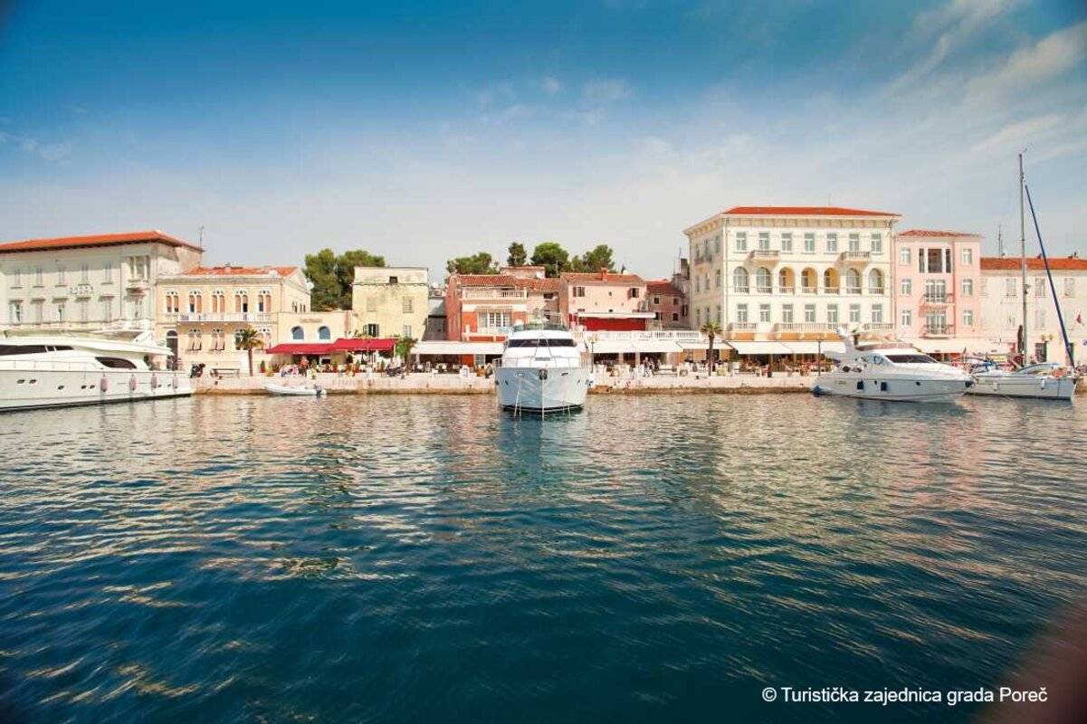 Poreč, jama Baredine in Tractor Story