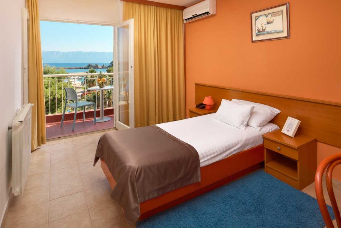 Trpanj  (polotok Pelješac) - Dalmacija - Hrvaška