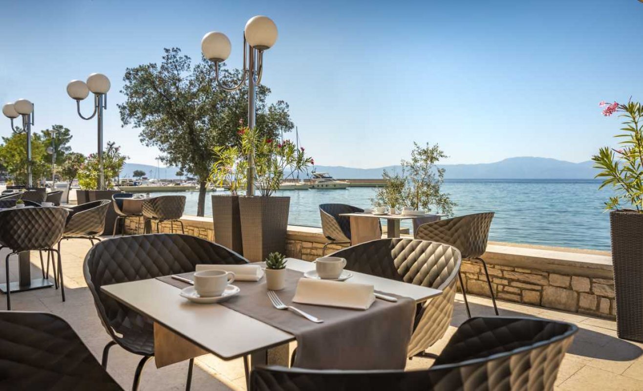 Otok Krk: Njivice - Kvarner