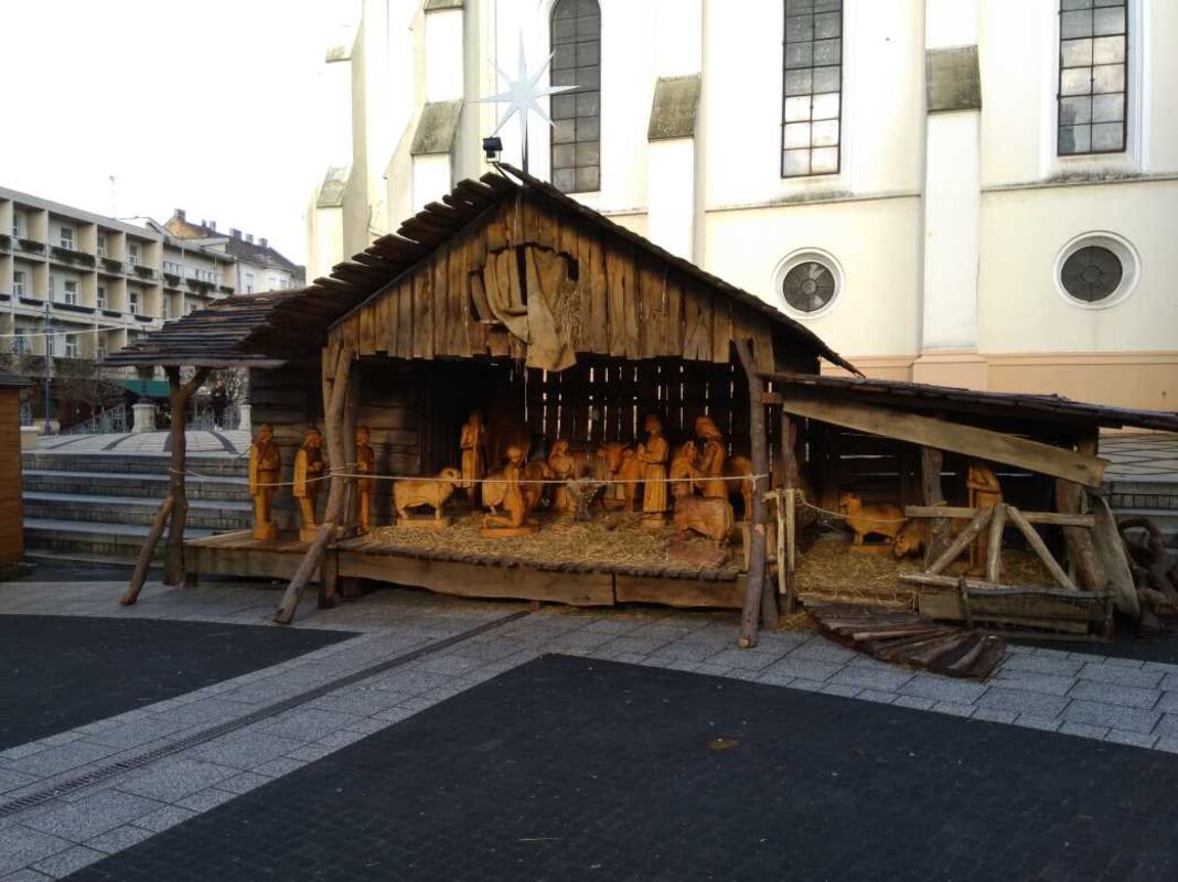 Predbožični Pecs in Kaposvar