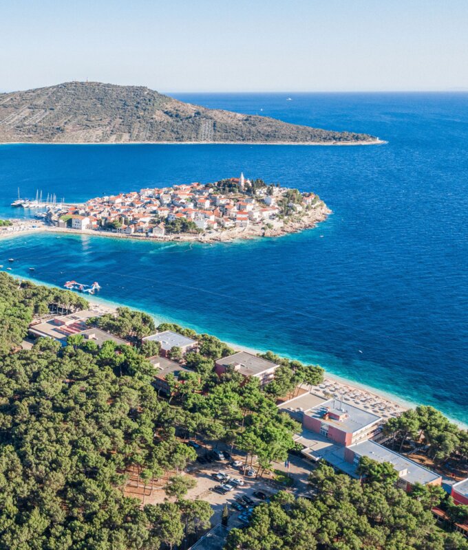 Zaključek poletja s Poskočnimi Muzikanti in klapo Mirakul