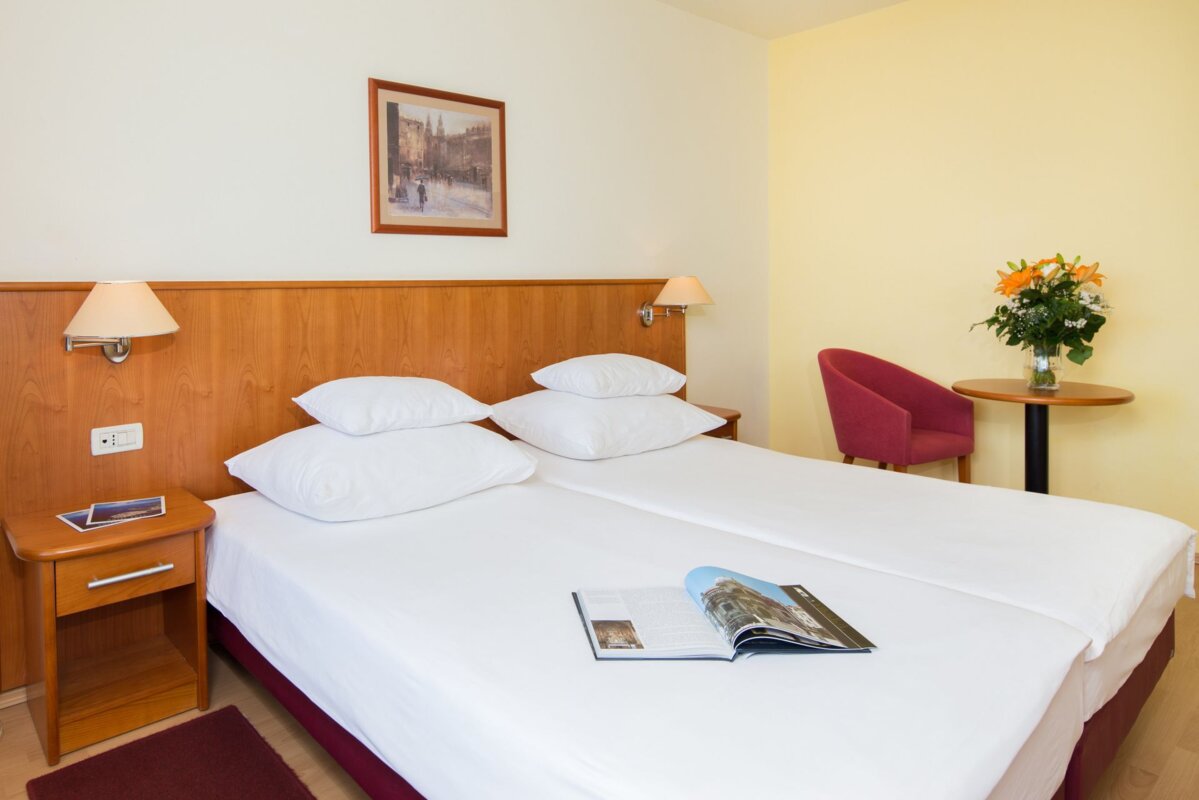 Zaključek poletja s Poskočnimi Muzikanti in klapo Mirakul