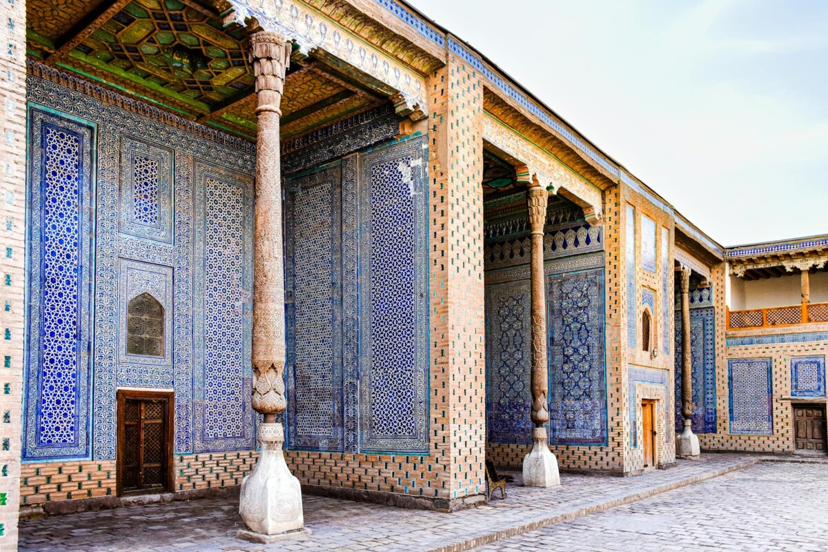 Uzbekistan - biseri svilne poti