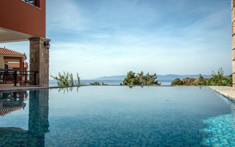 Grčija - lezbos - petra 